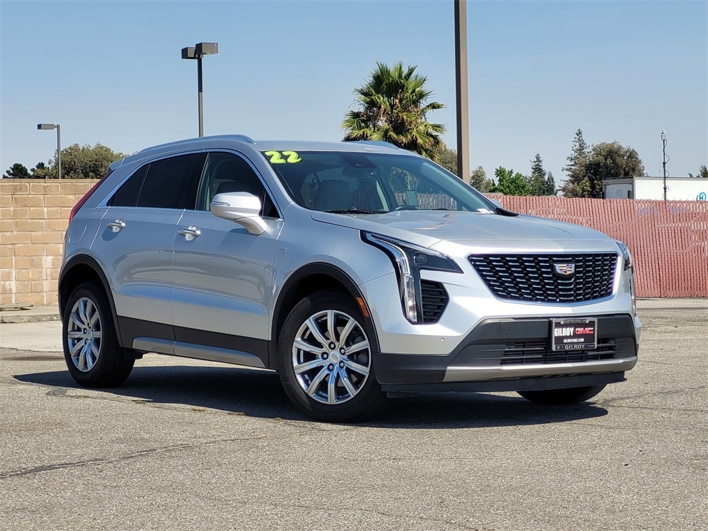 Used 2022 Cadillac XT4 Premium Luxury with VIN 1GYFZDR46NF127654 for sale in Gilroy, CA