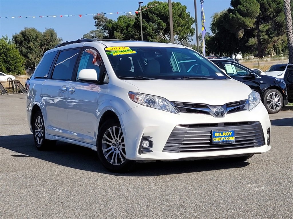 Used 2019 Toyota Sienna XLE Premium with VIN 5TDYZ3DCXKS973109 for sale in Gilroy, CA