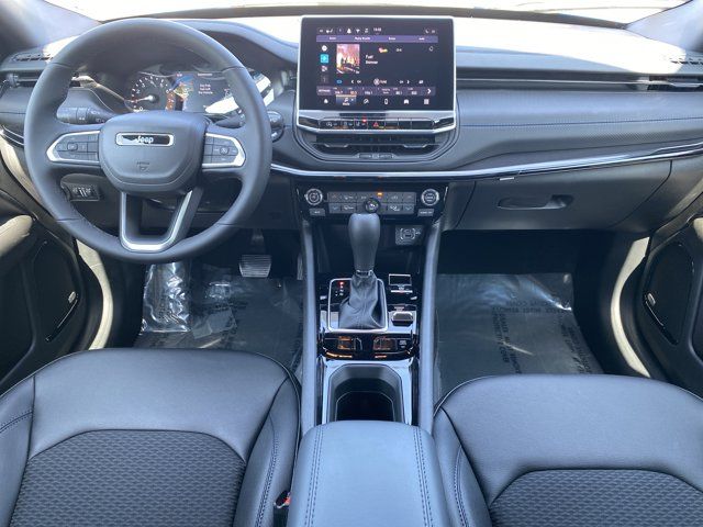 2025 Jeep Compass Latitude - Photo 13