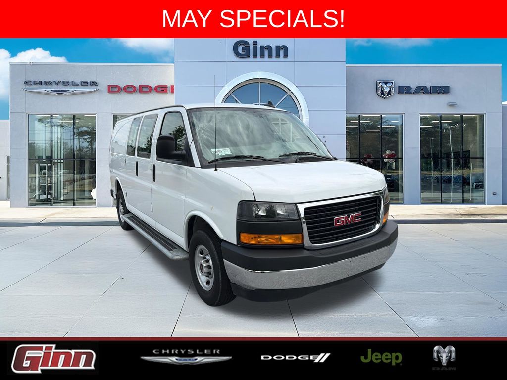2024 GMC Savana 2500's photo