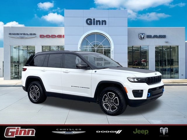 2022 Jeep Grand Cherokee Trailhawk 4xe's photo