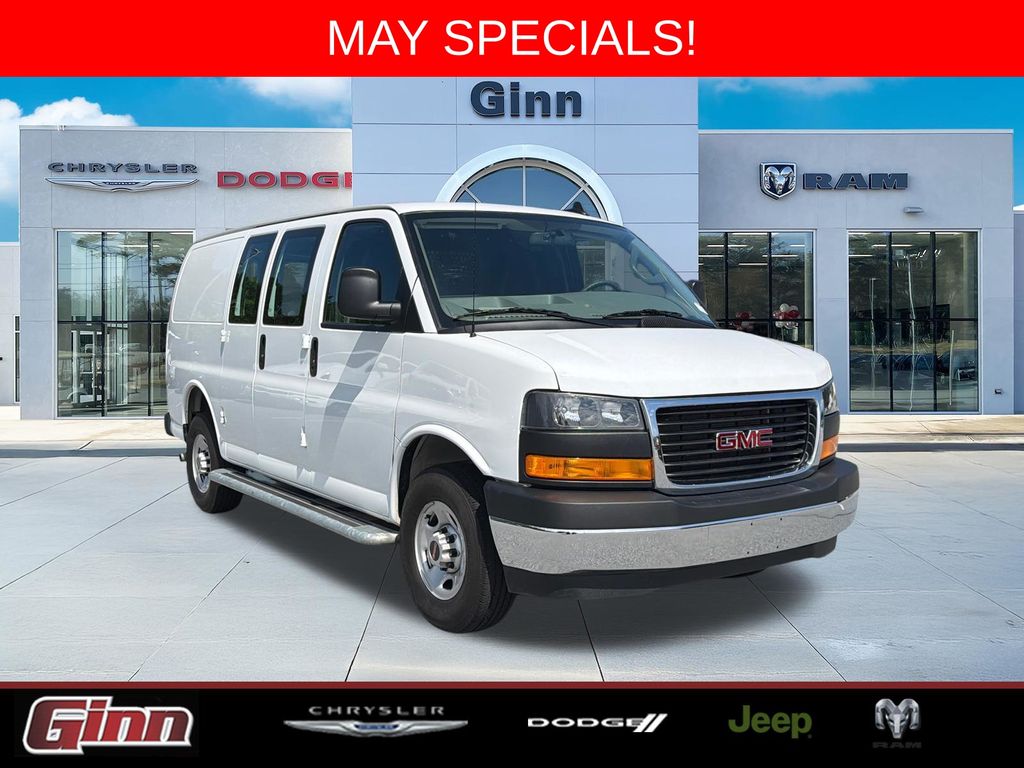 2024 GMC Savana 2500's photo