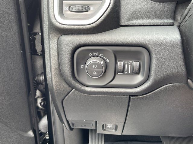 2025 RAM 2500 Laramie - Photo 19