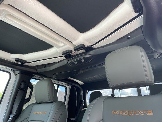 2025 Jeep Gladiator Mojave X - Photo 10