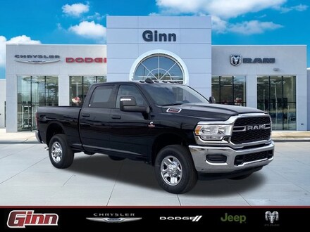 2024 Ram 2500 TRADESMAN CREW CAB 4X4 6'4' BOX