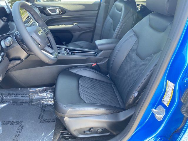 2025 Jeep Compass Latitude - Photo 9