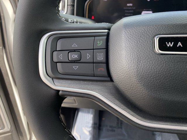 2025 Jeep Wagoneer L Series I - Photo 24