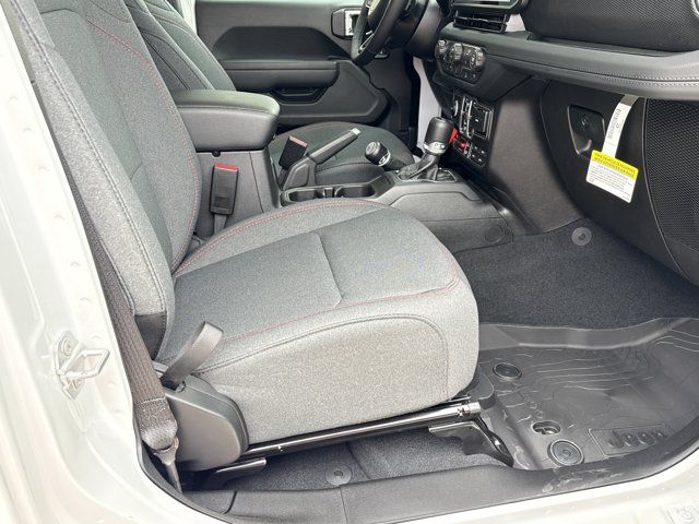 2026 Jeep Wrangler 4-Door Rubicon - Photo 15