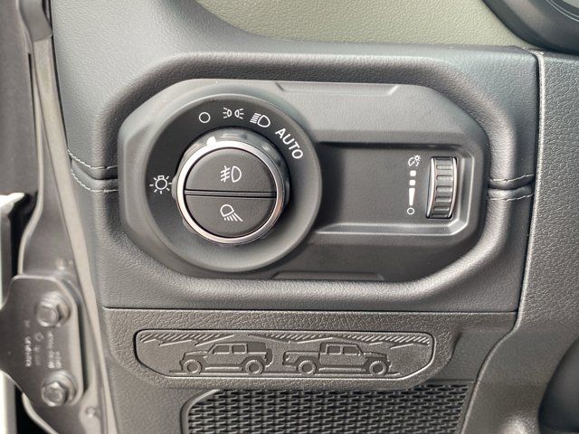 2025 Jeep Gladiator Mojave - Photo 17