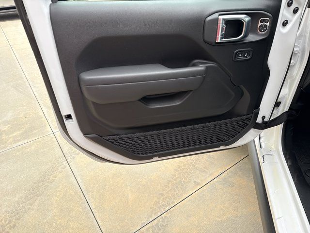 2026 Jeep Wrangler 4-Door Rubicon - Photo 11