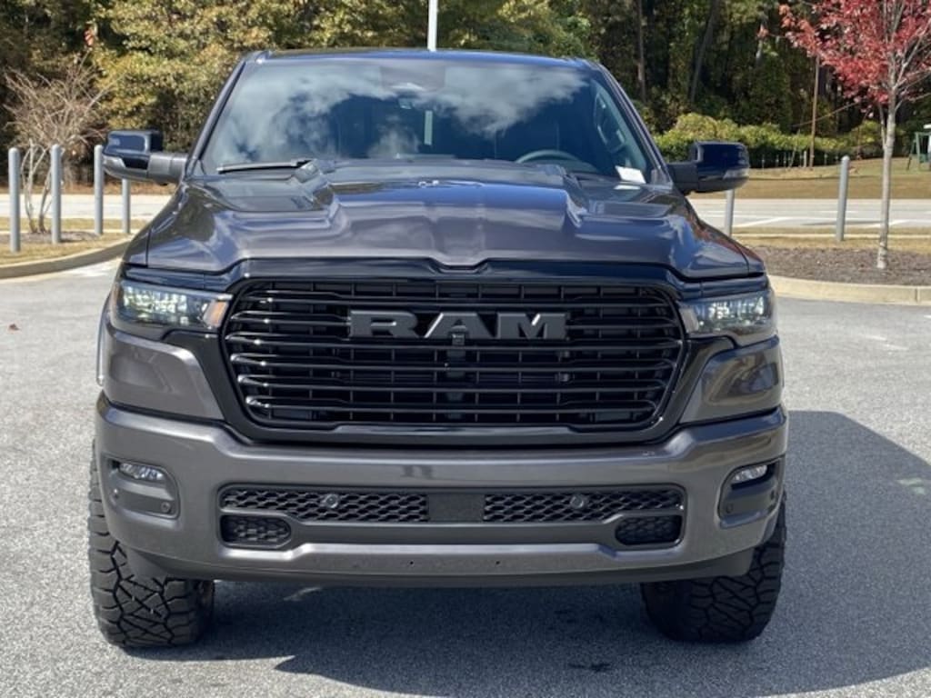 New 2025 Ram 1500 LARAMIE CREW CAB 4X4 5'7 BOX Pickup