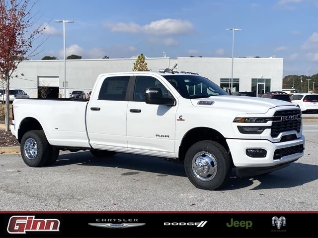 2026 RAM Ram 3500 Pickup Big Horn's photo
