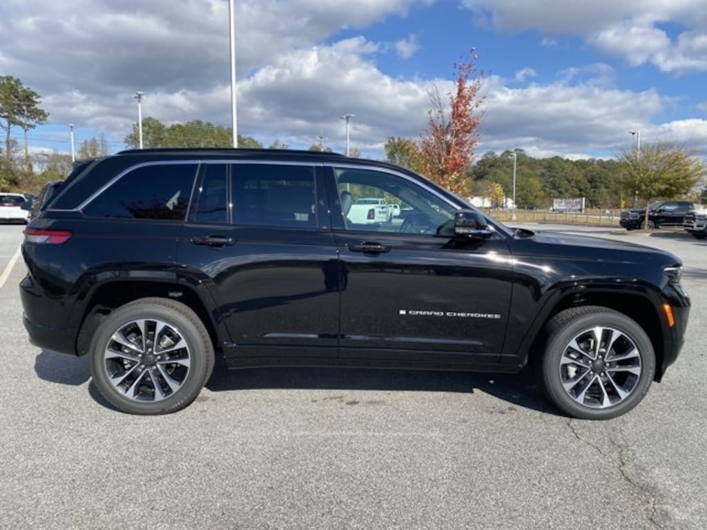 New 2025 Jeep Grand Cherokee OVERLAND 4X4 Sport Utility