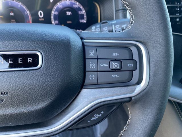 2025 Jeep Wagoneer Series I - Photo 27
