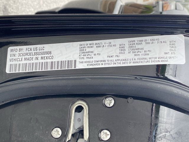 2025 RAM 3500 Laramie - Photo 32