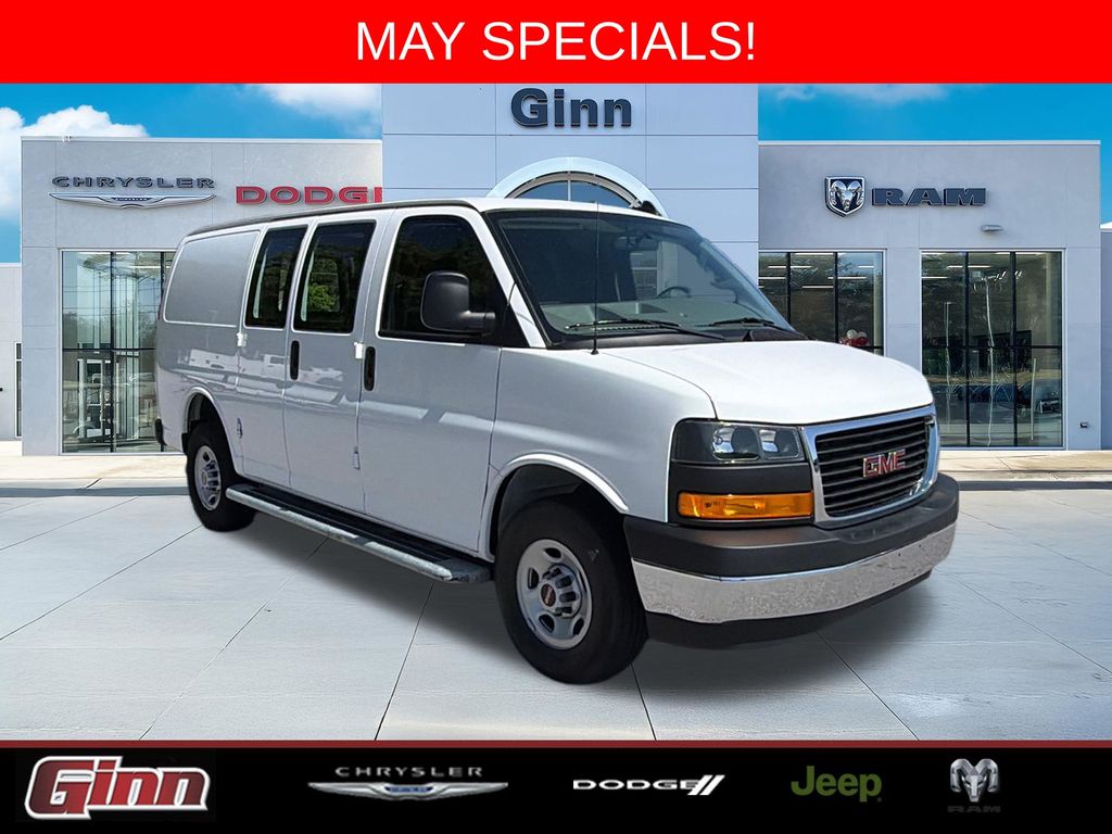 2024 GMC Savana 2500's photo