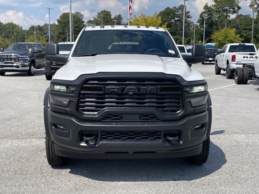 New 2026 Ram 5500 Chassis Cab 5500 TRADESMAN CHASSIS CREW CAB 4X4 84' CA Pickup