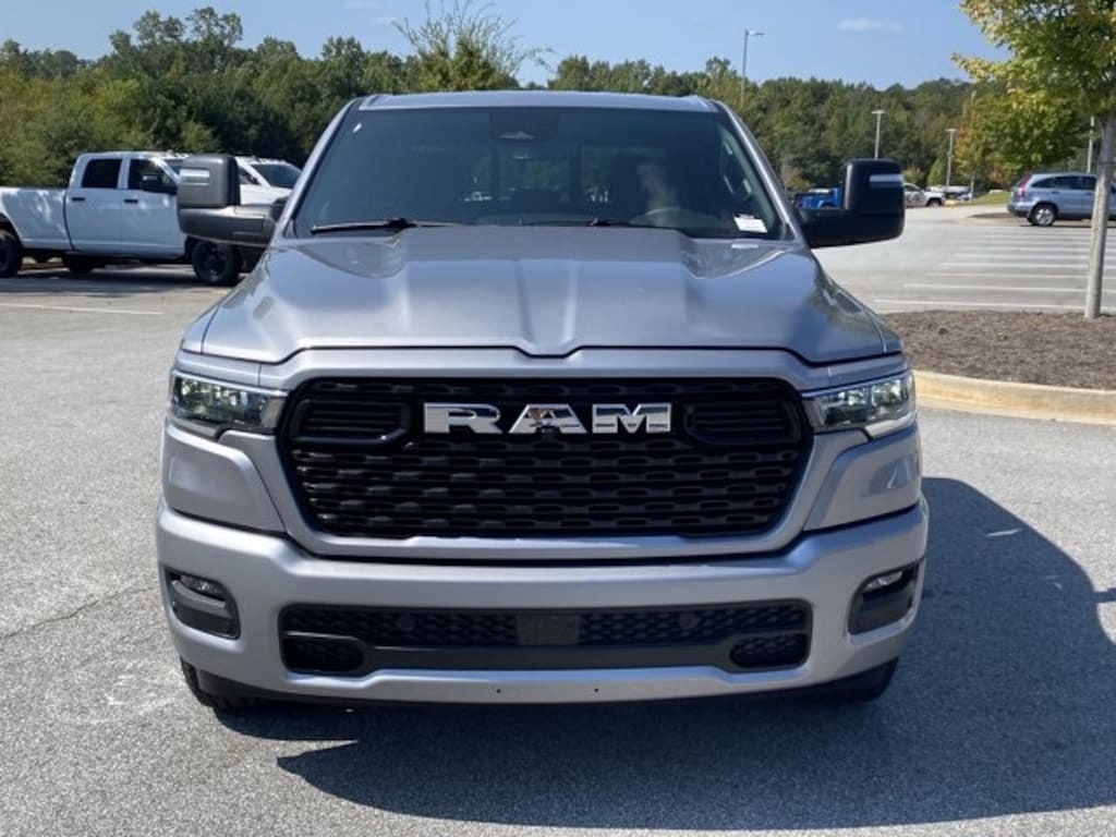 New 2026 Ram 1500 BIG HORN CREW CAB 4X4 5'7 BOX Pickup