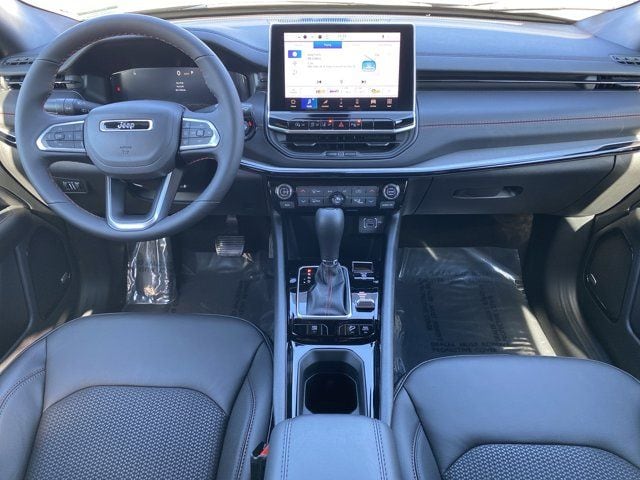 2026 Jeep Compass Trailhawk - Photo 14