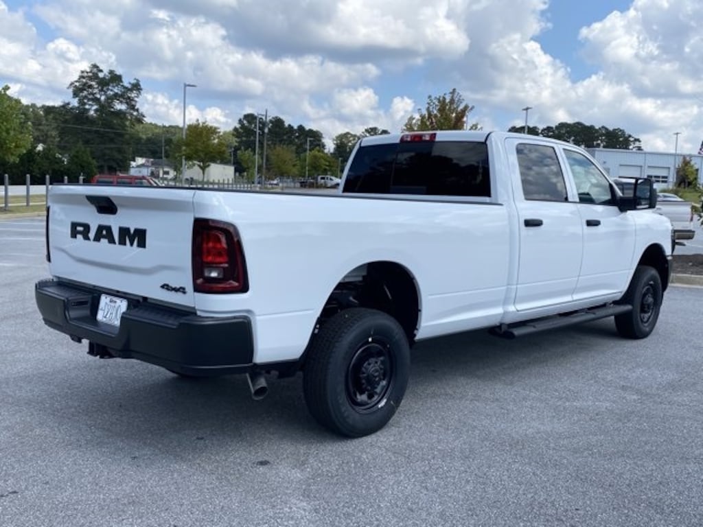 New 2026 Ram 2500 TRADESMAN CREW CAB 4X4 8' BOX Pickup