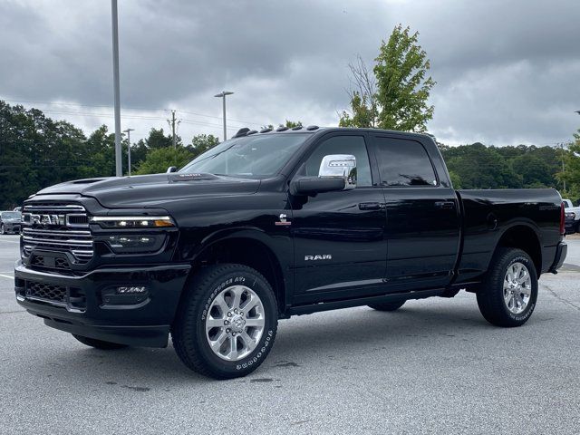 2025 RAM 3500 Laramie - Photo 8