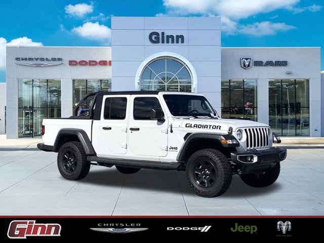 2022 Jeep Gladiator Sport S's photo