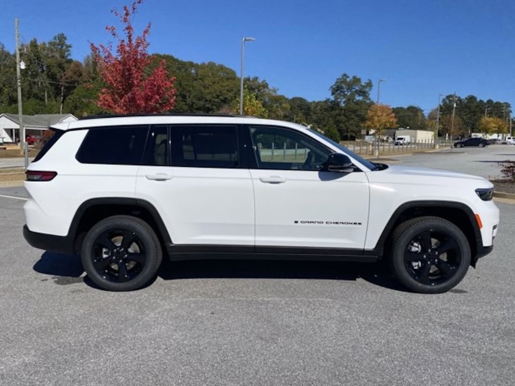 New 2025 Jeep Grand Cherokee L LIMITED 4X2 Sport Utility