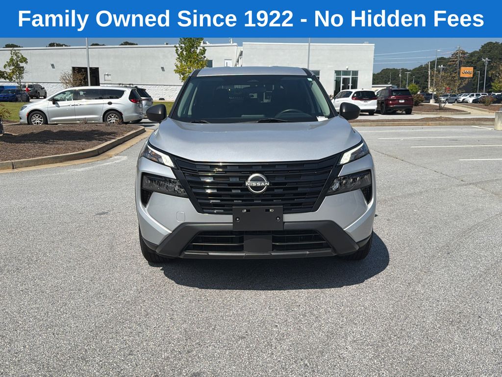 Used 2024 Nissan Rogue S with VIN 5N1BT3AB7RC679693 for sale in Covington, GA