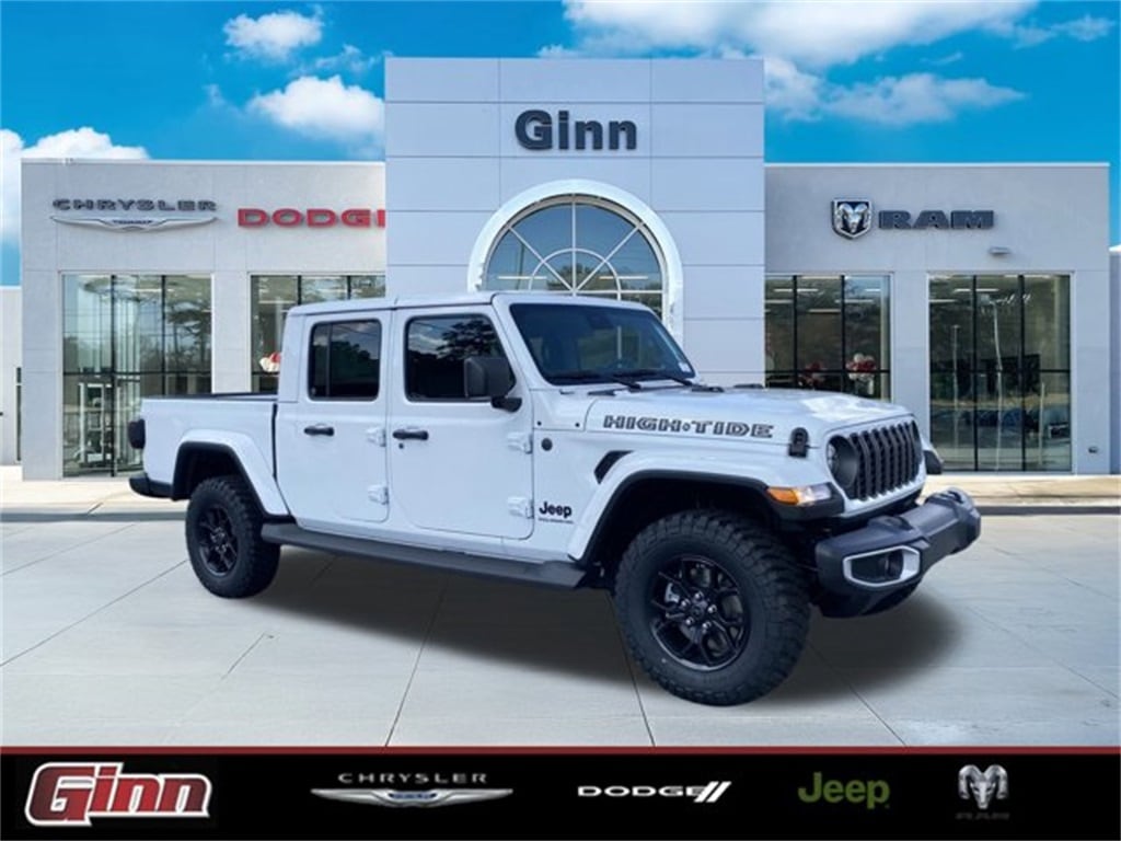 2025 Jeep Gladiator High Tide's photo
