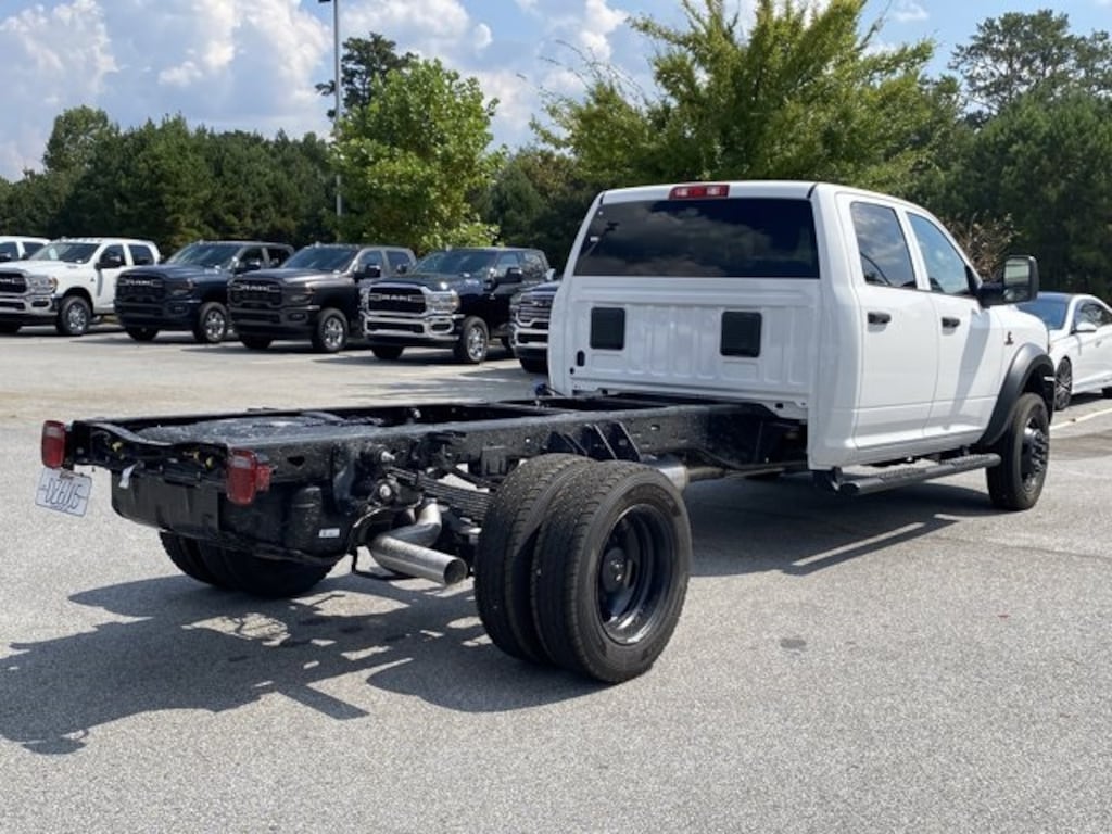 New 2026 Ram 5500 Chassis Cab 5500 TRADESMAN CHASSIS CREW CAB 4X4 84' CA Pickup