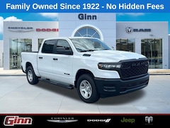 2026 Ram 1500 TRADESMAN CREW CAB 4X4 5'7 BOX