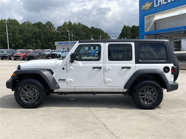 2024 Jeep Wrangler Sport S photo 2