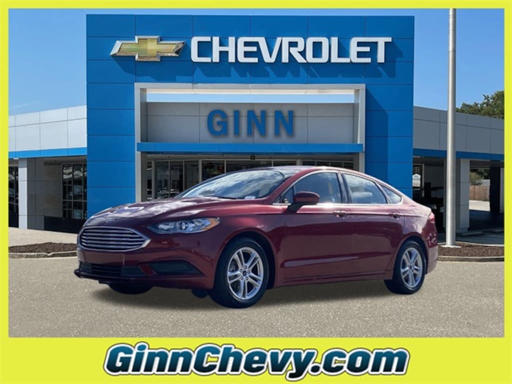Used 2018 Ford Fusion SE Sedan
