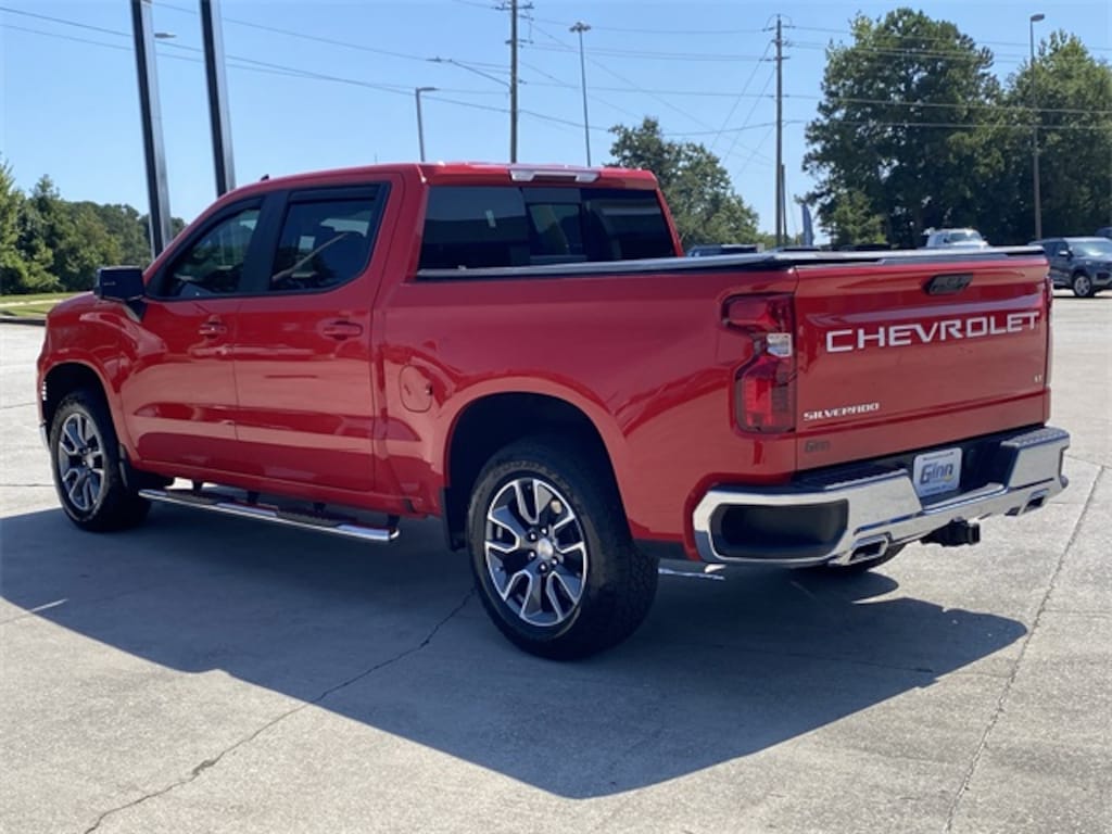 Used 2024 Chevrolet Silverado 1500 LT w/1LT Truck Crew Cab
