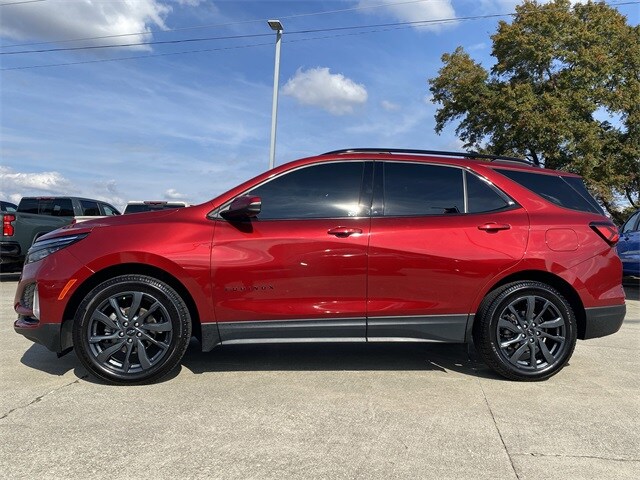 2022 Chevrolet Equinox RS photo 2