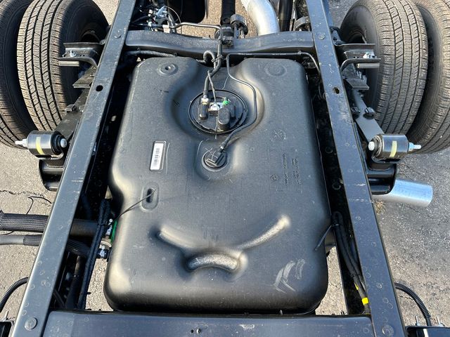 2026 RAM 3500 Chassis Tradesman - Photo 8