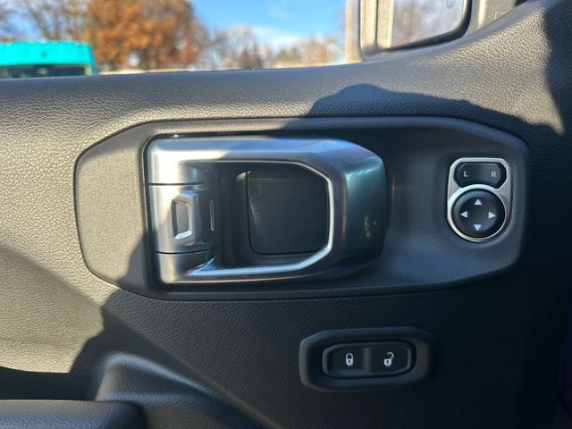 2026 Jeep Wrangler 4-Door Rubicon - Photo 32