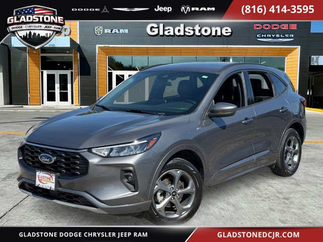 Used 2023 Ford Escape ST-Line Select with VIN 1FMCU9NZ6PUB47290 for sale in Kansas City