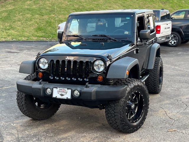 Used 2013 Jeep Wrangler Sport with VIN 1C4AJWAG0DL529887 for sale in Kansas City