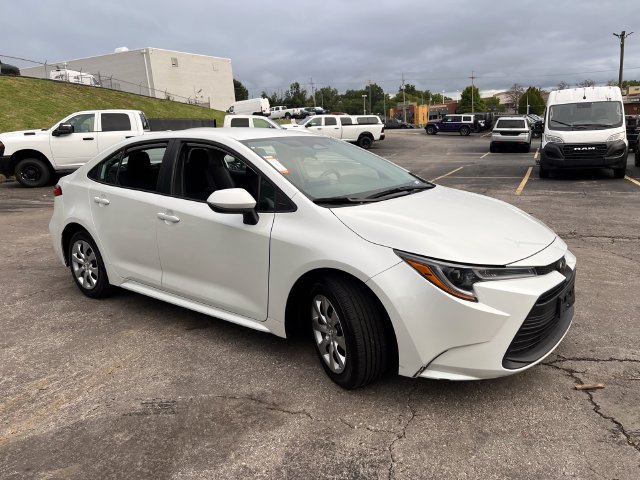 2025 Toyota Corolla 5