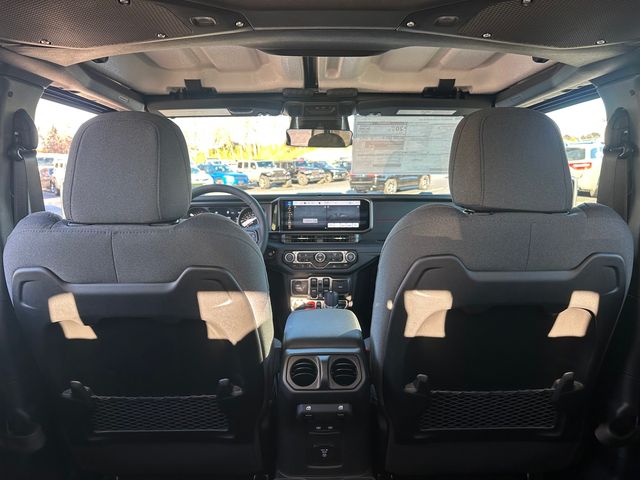 2026 Jeep Wrangler 4-Door Rubicon - Photo 10