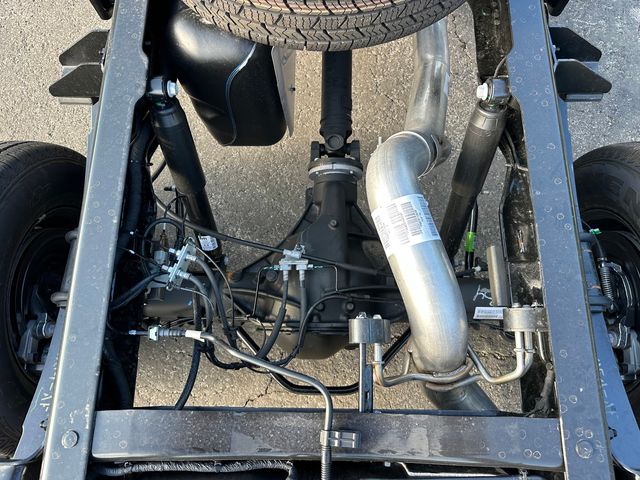 2026 RAM 3500 Chassis Tradesman - Photo 9