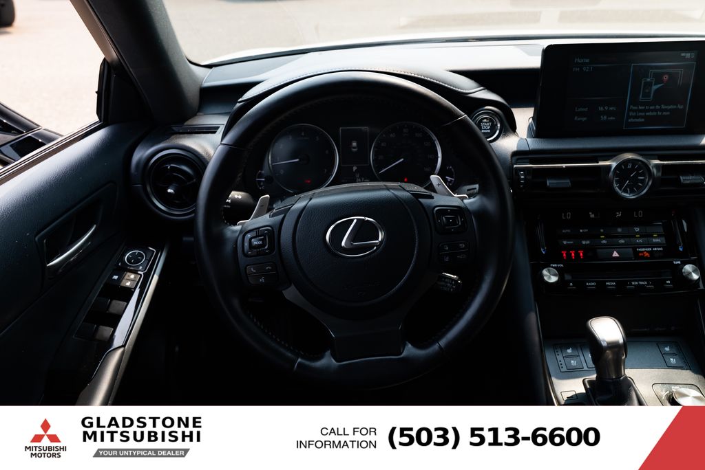 2023 Lexus IS 300 - Photo 12