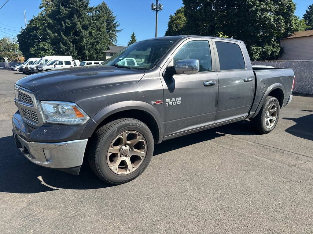 Used 2018 RAM Ram 1500 Pickup Laramie with VIN 1C6RR7NM7JS256893 for sale in Milwaukie, OR