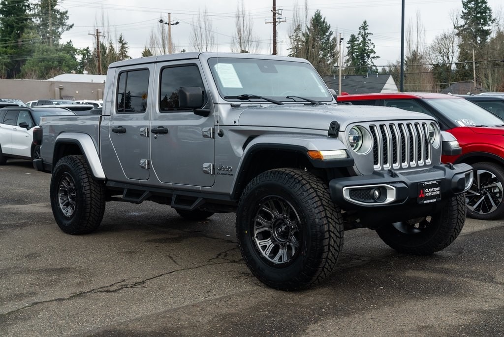 2020 Jeep Gladiator Overland's photo