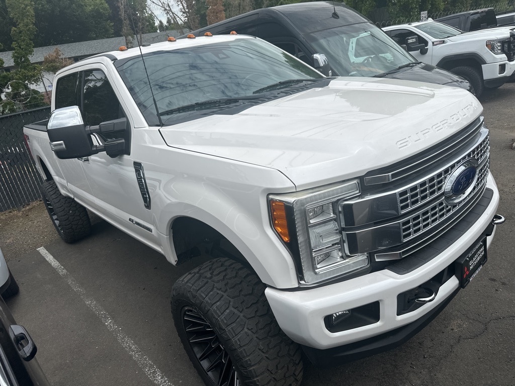 Used 2017 Ford F-250 Super Duty Platinum with VIN 1FT7W2BT8HEE80044 for sale in Milwaukie, OR