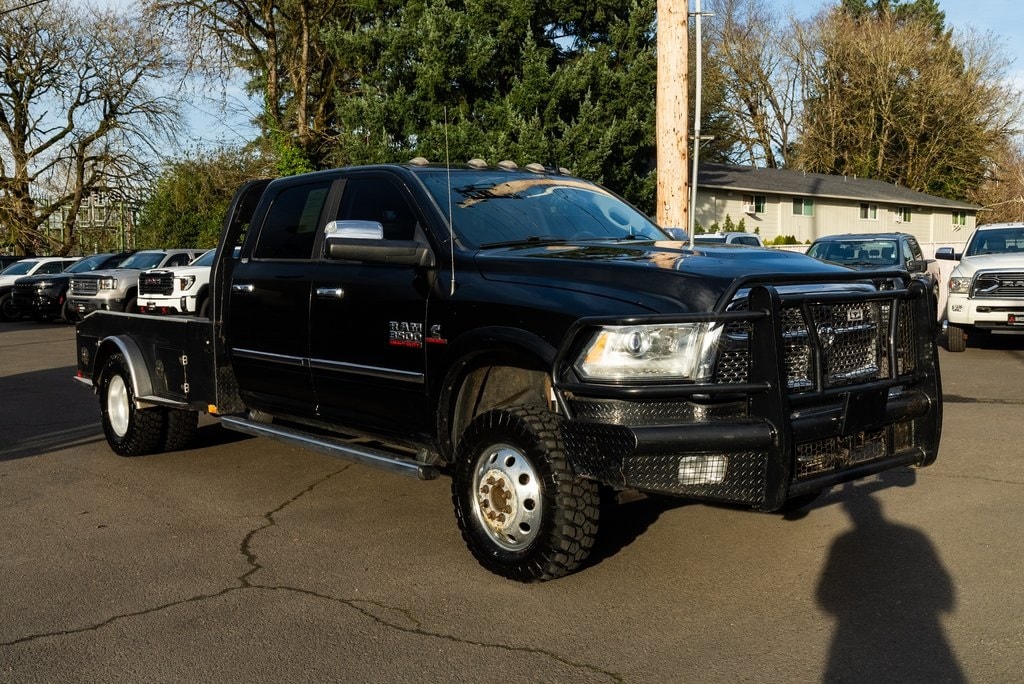 2016 RAM Ram 3500 Chassis Cab Laramie's photo