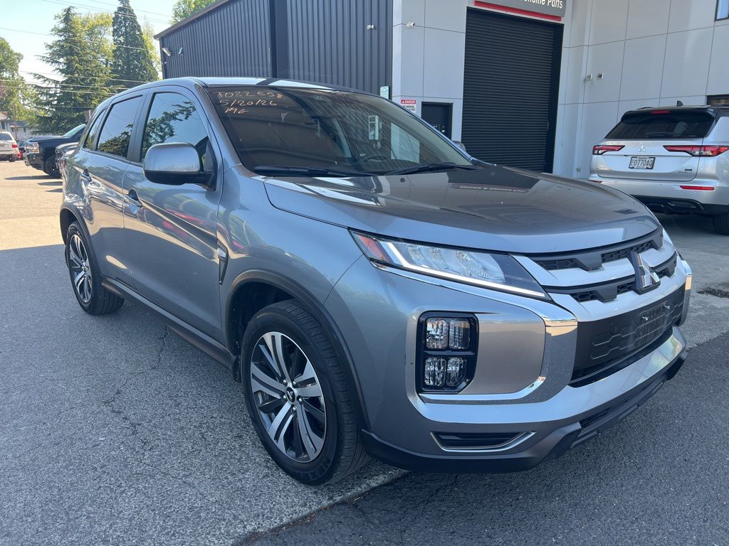 2025 Mitsubishi Outlander Sport 2.0 ES AWC CVT's photo