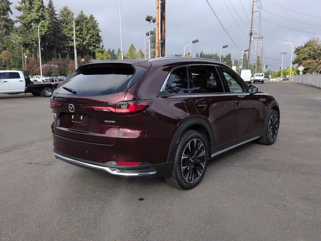 2024 Mazda CX-90 Plug-in Hybrid Premium Plus photo 4