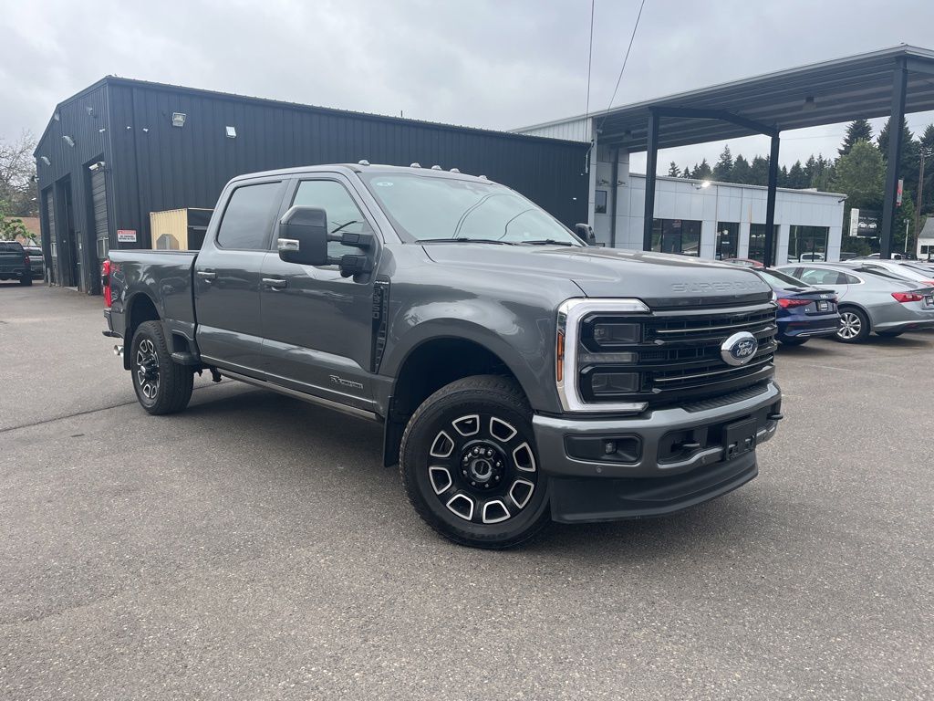 2026 Ford F-350 Platinum 4x4 Crew Cab 8' Box SRW's photo